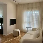Urban Luxury Apartament *